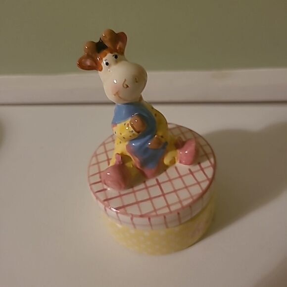 Cracker Barrel Trinket Box - Picture 1 of 7